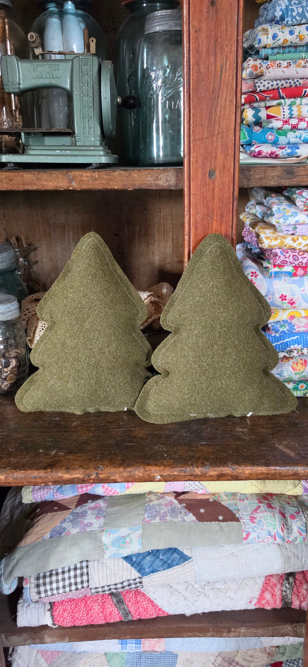 Vintage Quilt Christmas Tree Set