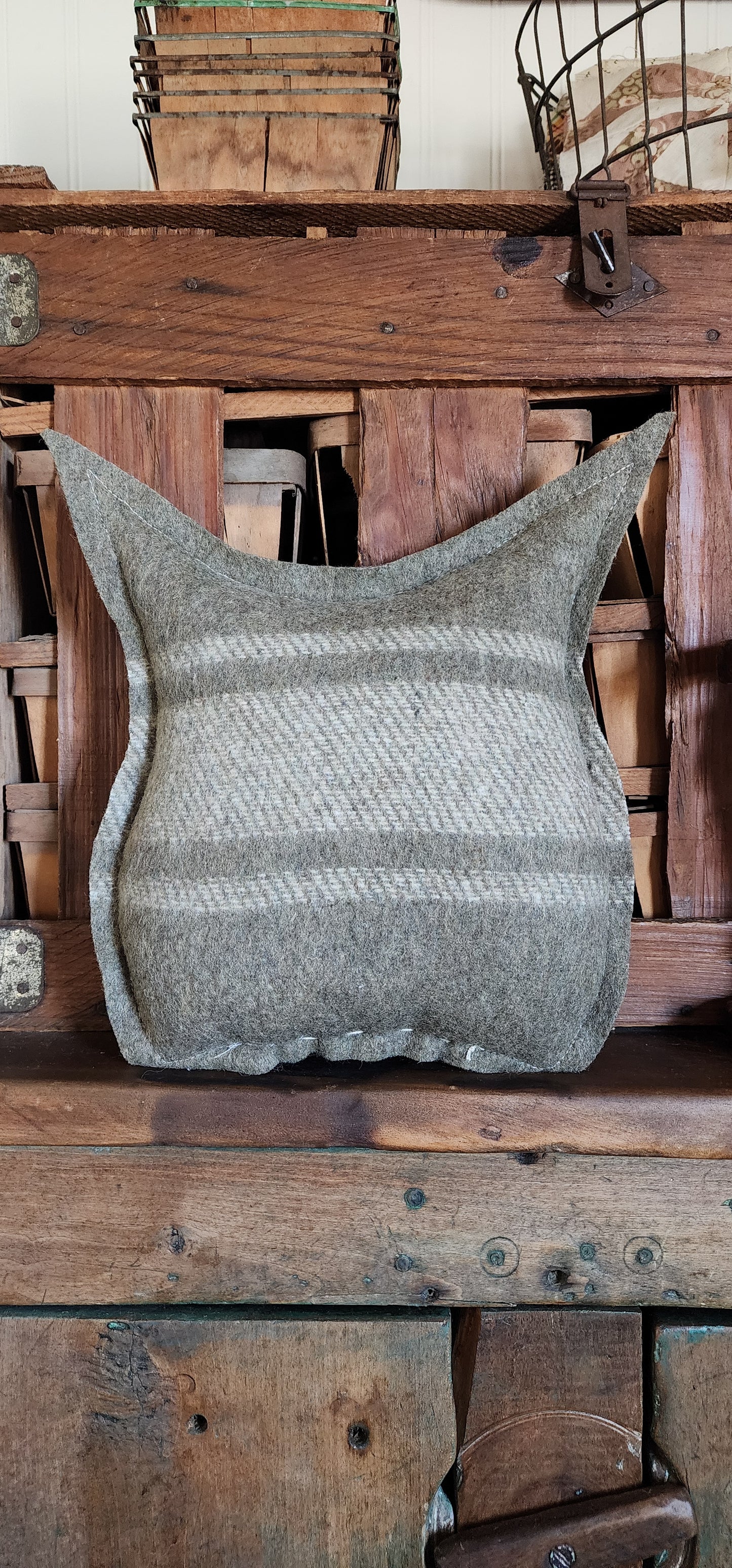 Vintage Quilt Country Owl
