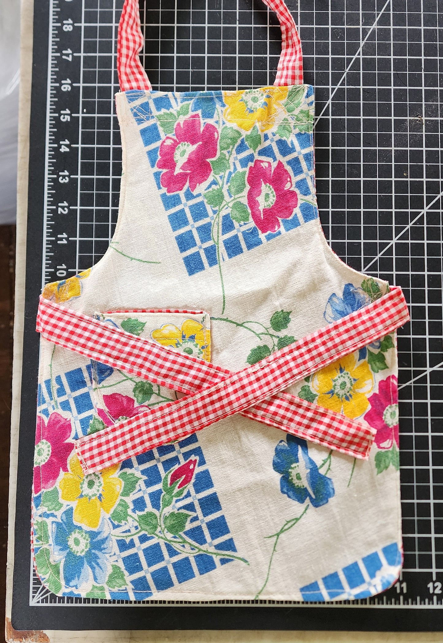 Grandma's Vintage Linen Children's Apron