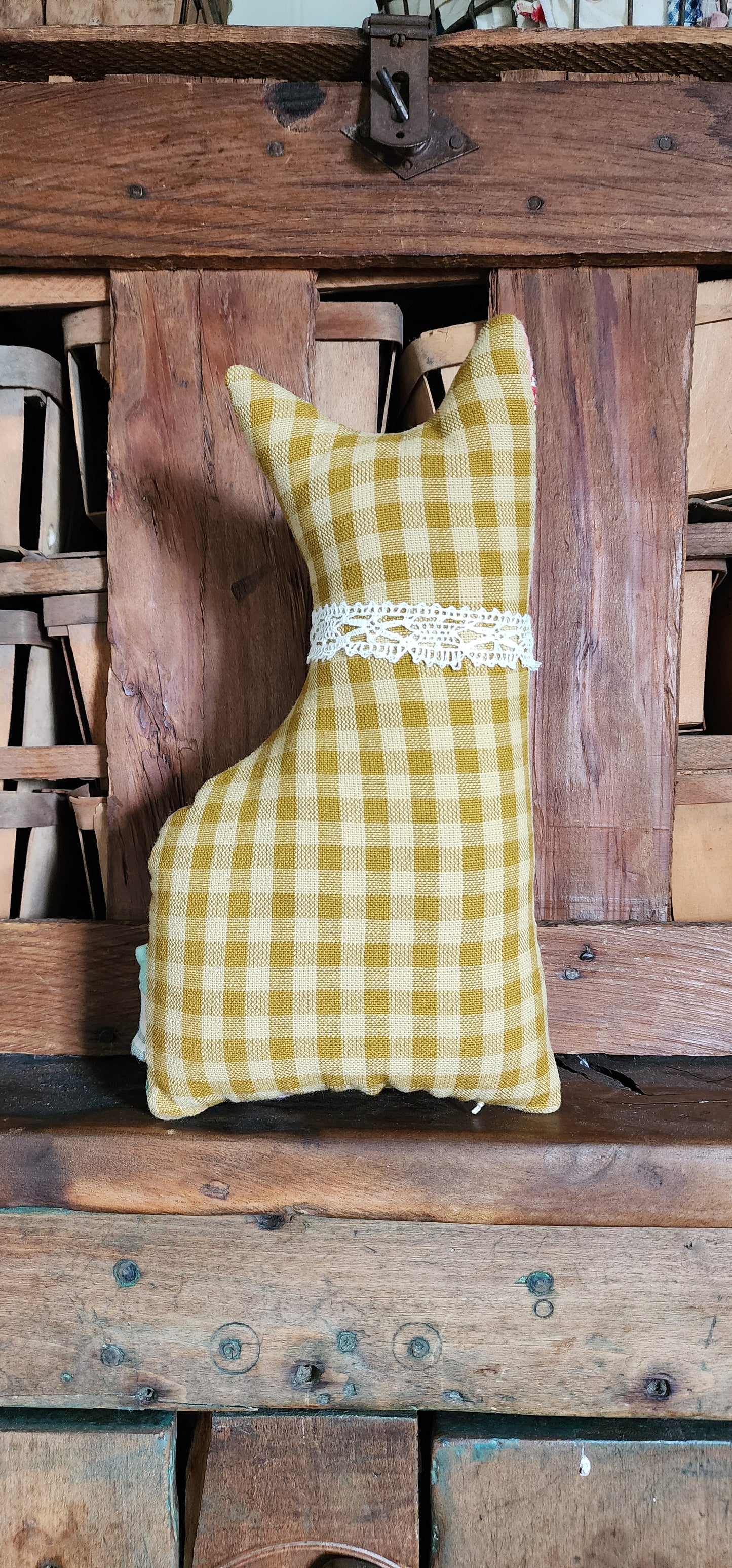 Vintage Quilt Country Cat