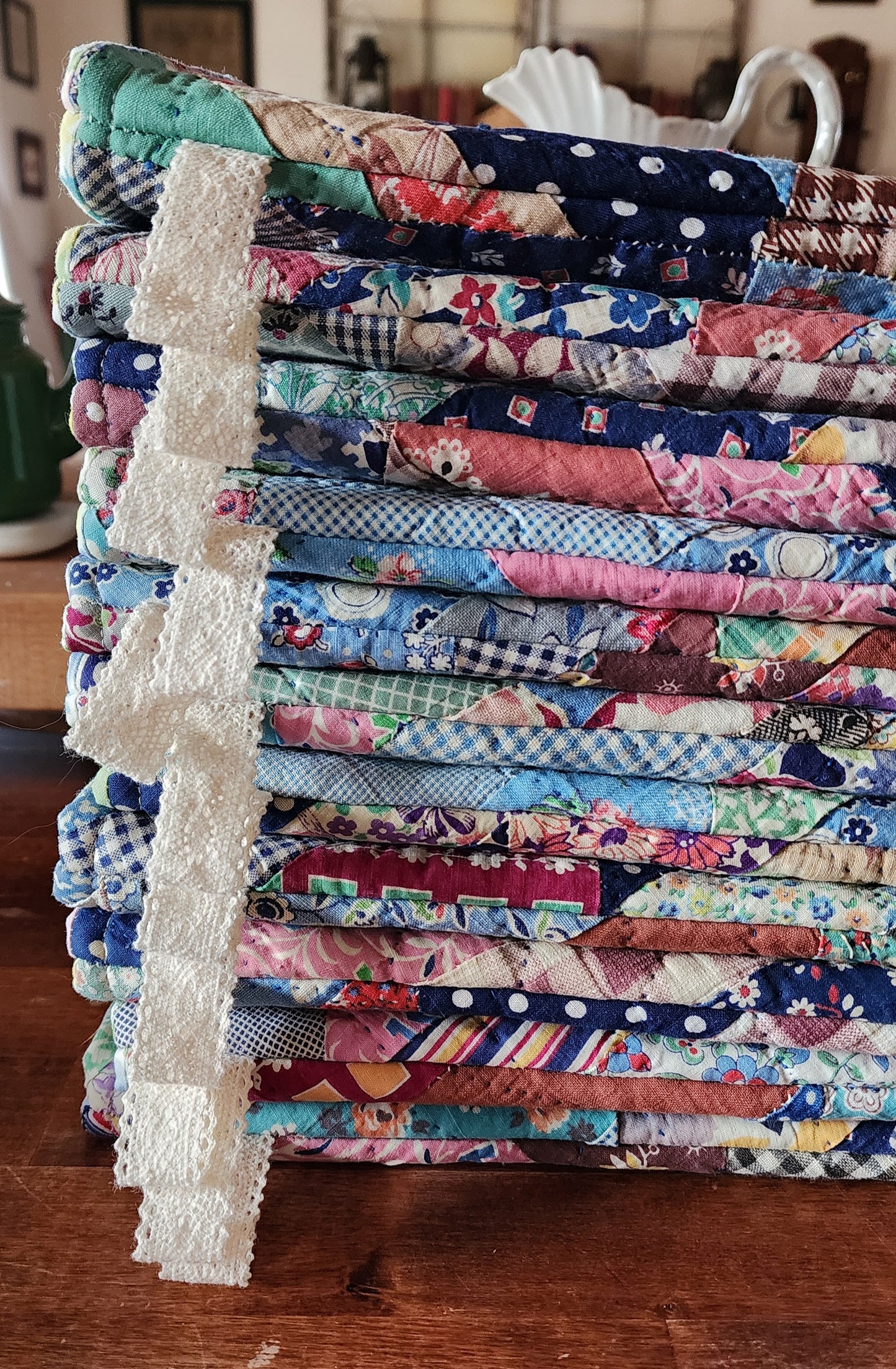 Vintage Quilt Ovenmitt