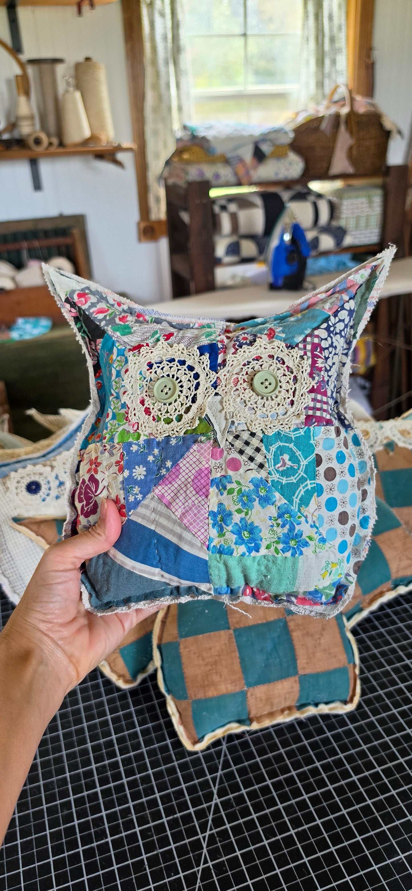Vintage Quilt Country Owl