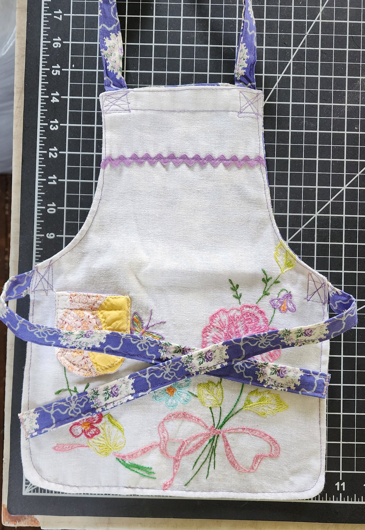 Grandma's Vintage Linen Children's Apron