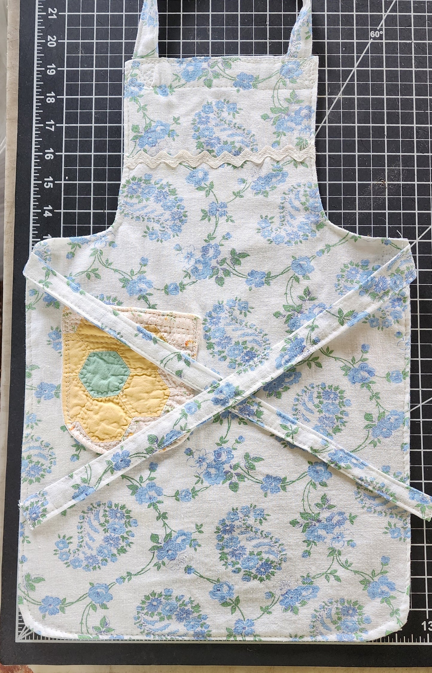 Grandma's Vintage Linen Children's Apron