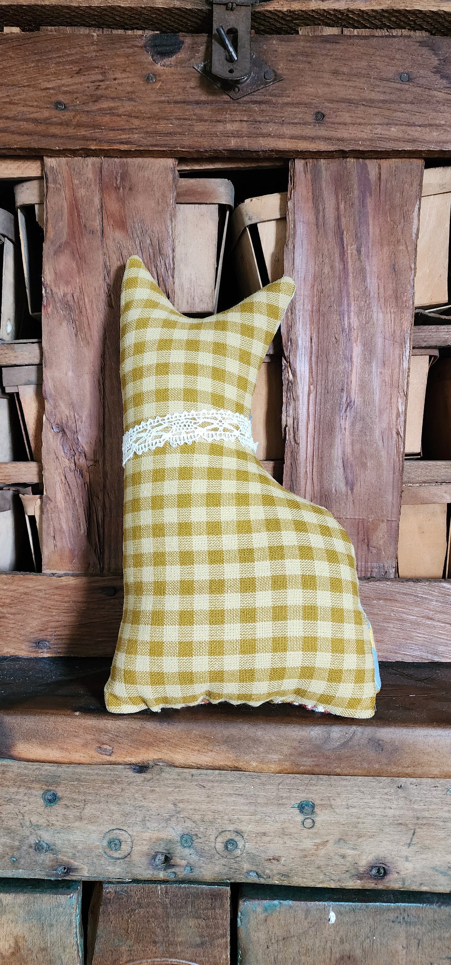 Vintage Quilt Country Cat