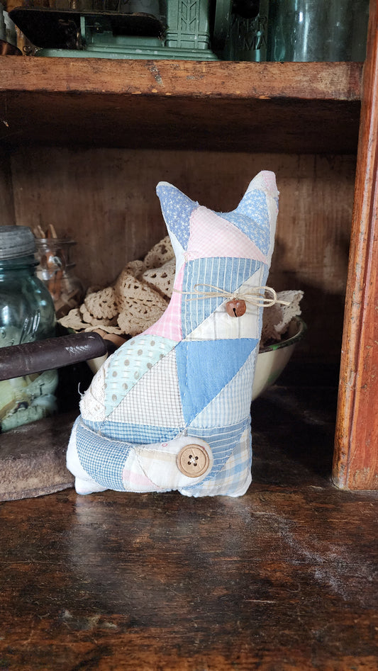 Vintage Quilt Country Cat