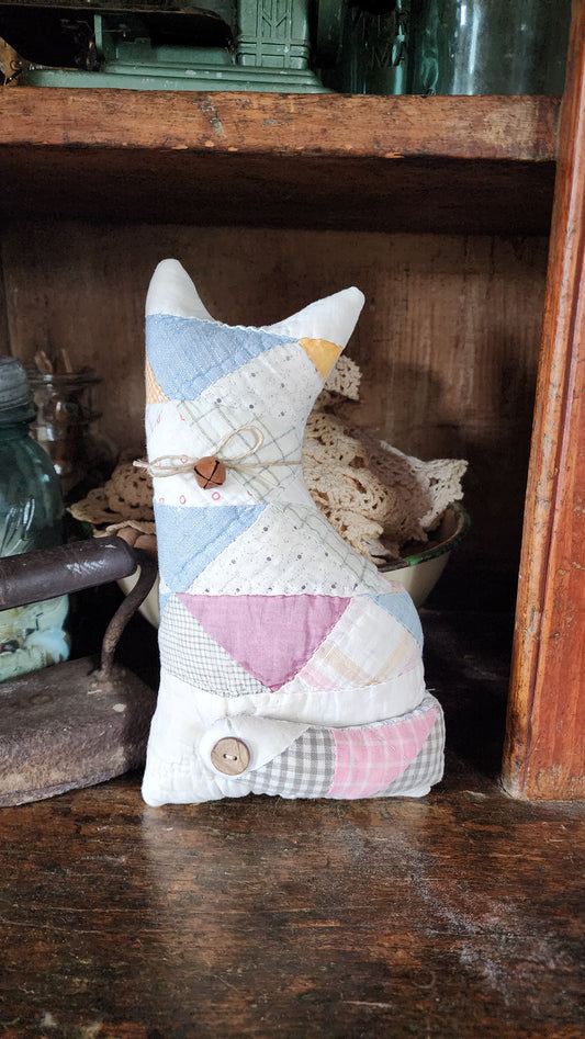 Vintage Quilt Country Cat