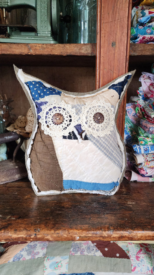 Vintage Quilt Country Owl