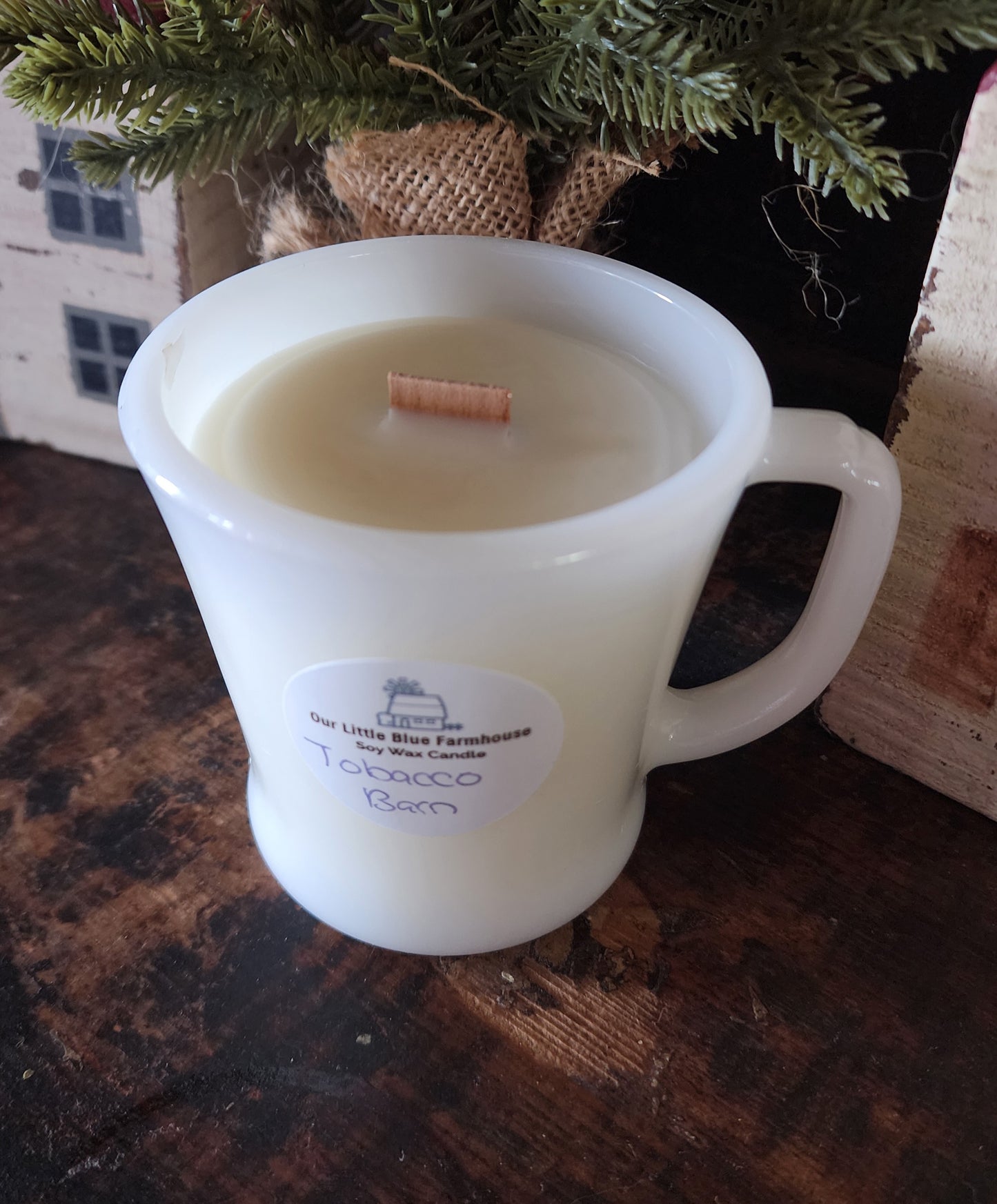 Soy Wax Candle - Tobacco barn