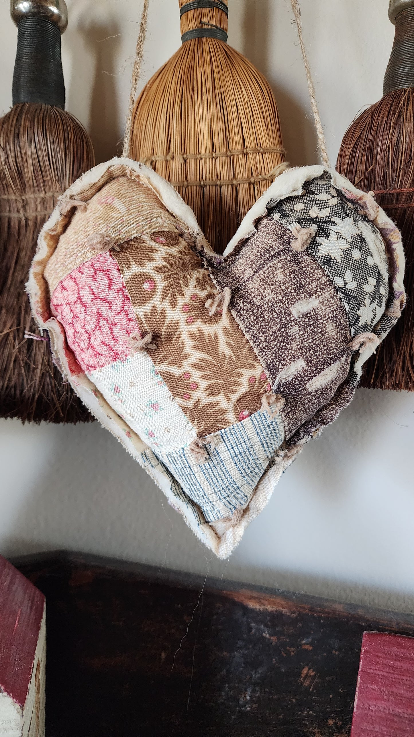 Antique Quilt Country Heart