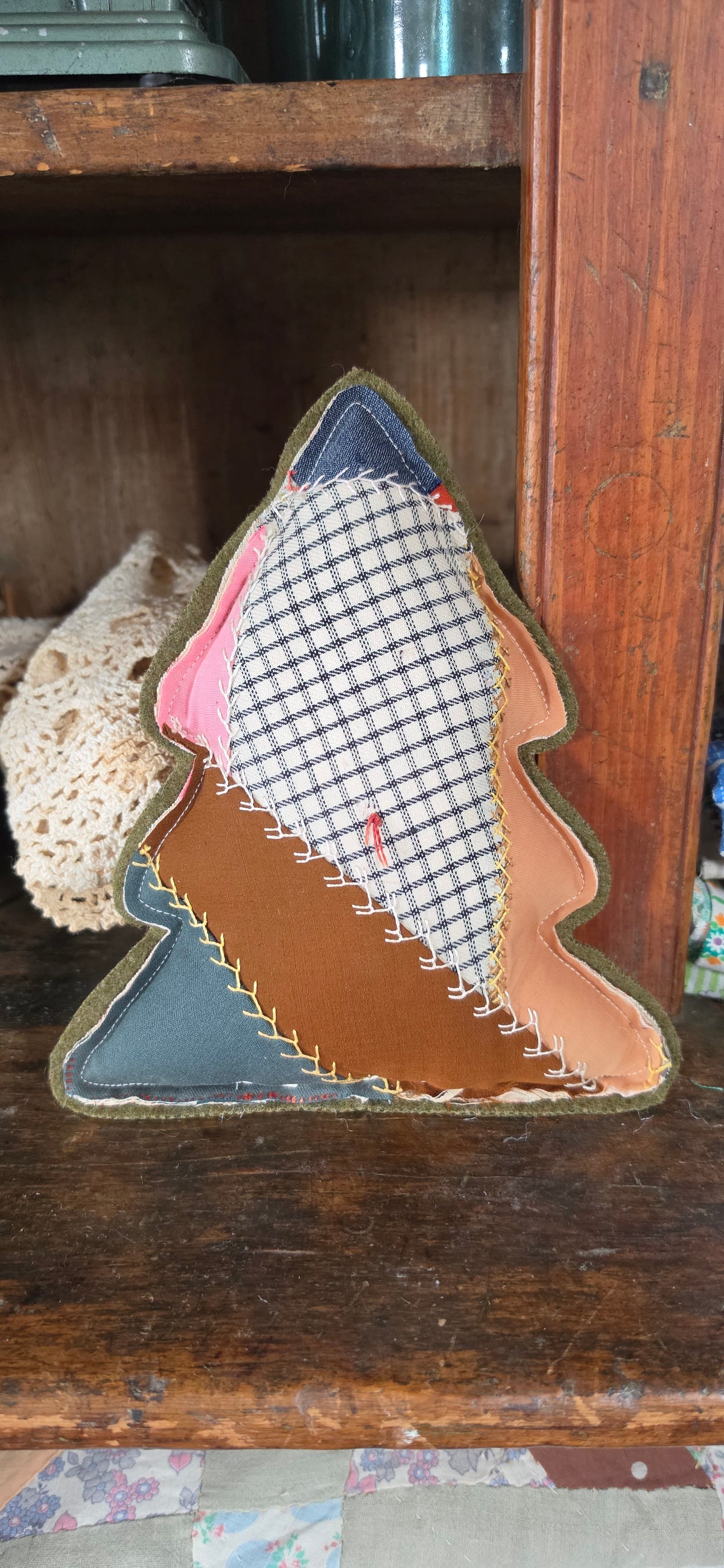 Vintage Quilt Christmas Tree