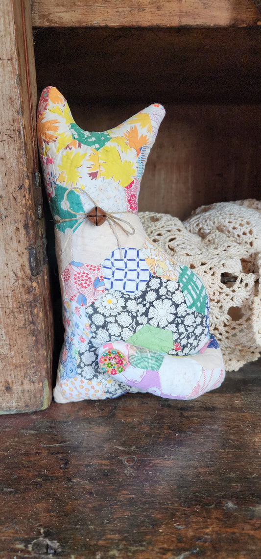 Vintage Quilt Country Cat