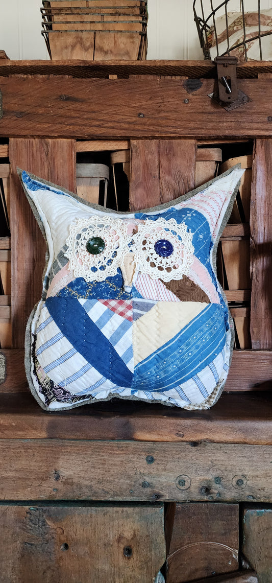 Vintage Quilt Country Owl