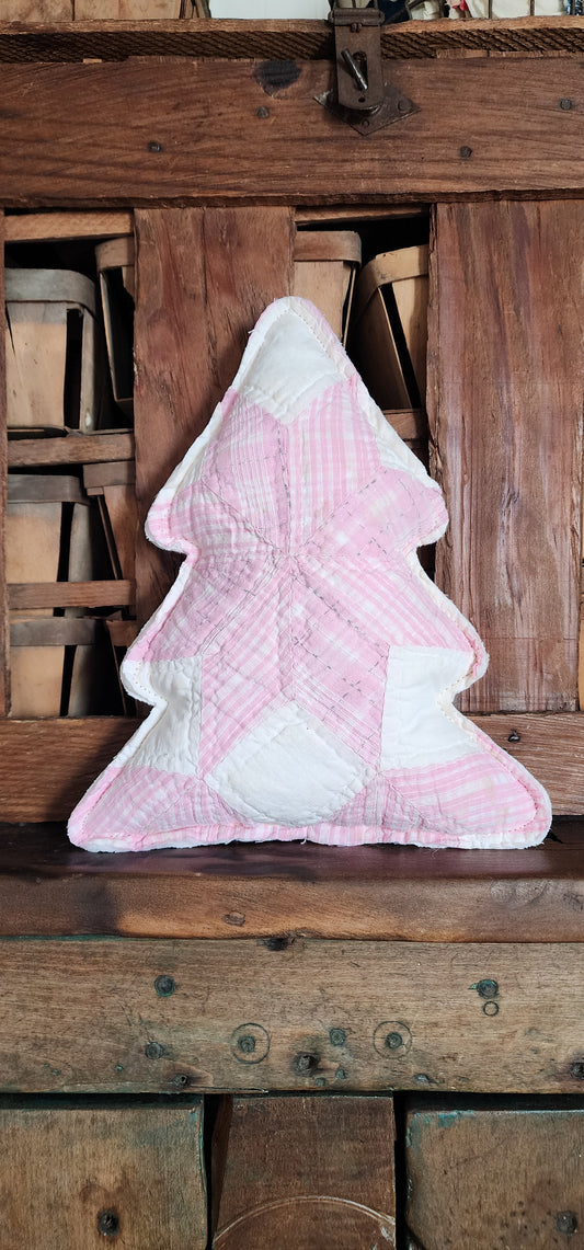 Vintage Quilt Christmas Tree