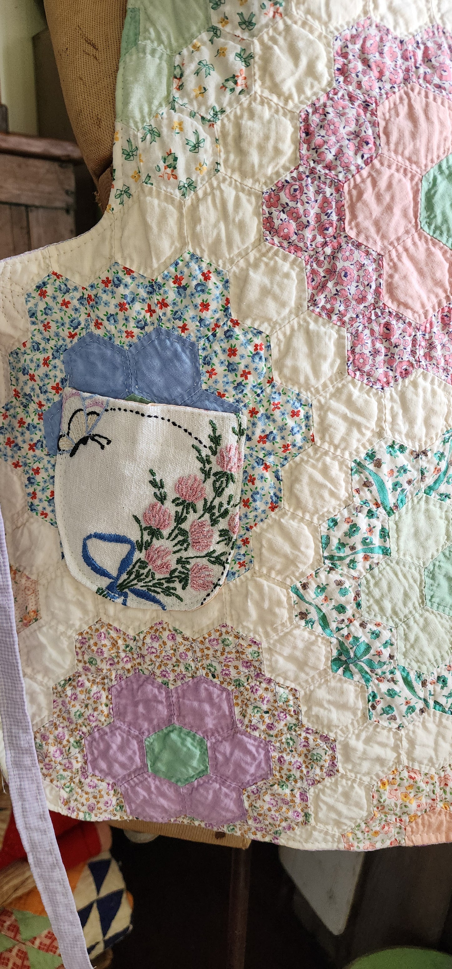 Grandma's Vintage Quilt/Linen Children's Apron