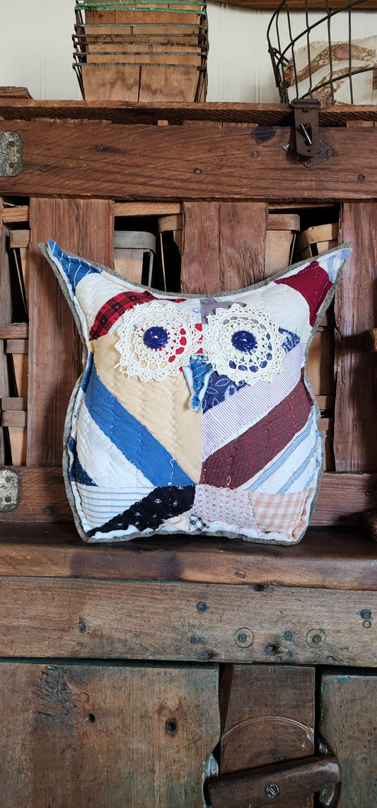 Vintage Quilt Country Owl