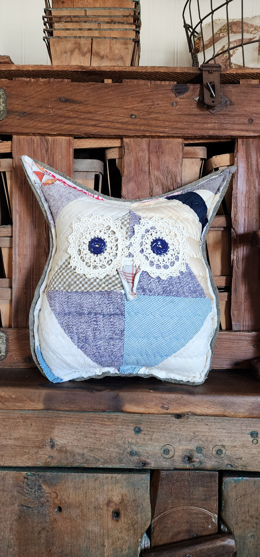 Vintage Quilt Country Owl