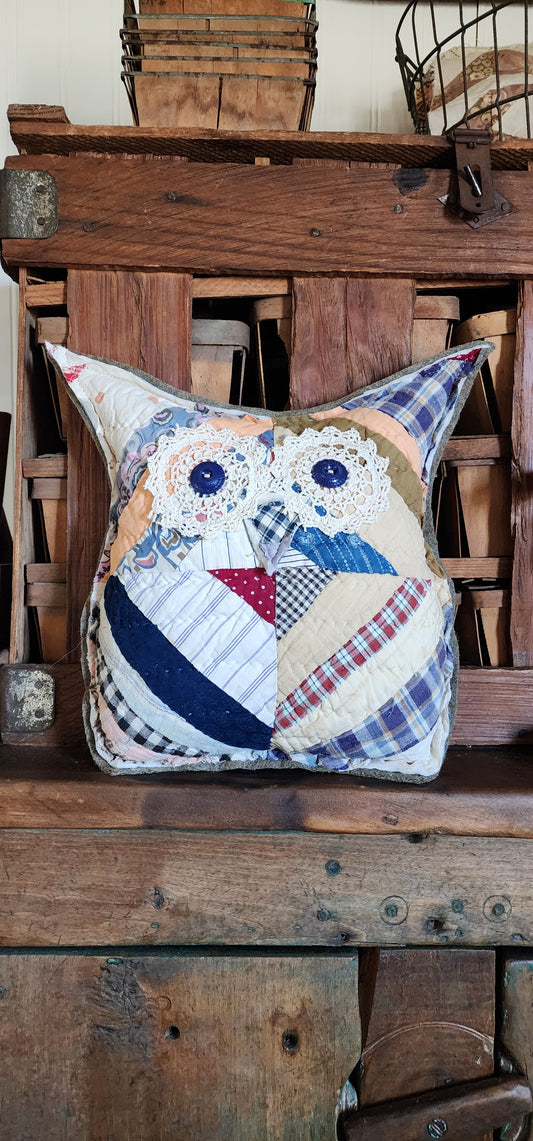 Vintage Quilt Country Owl