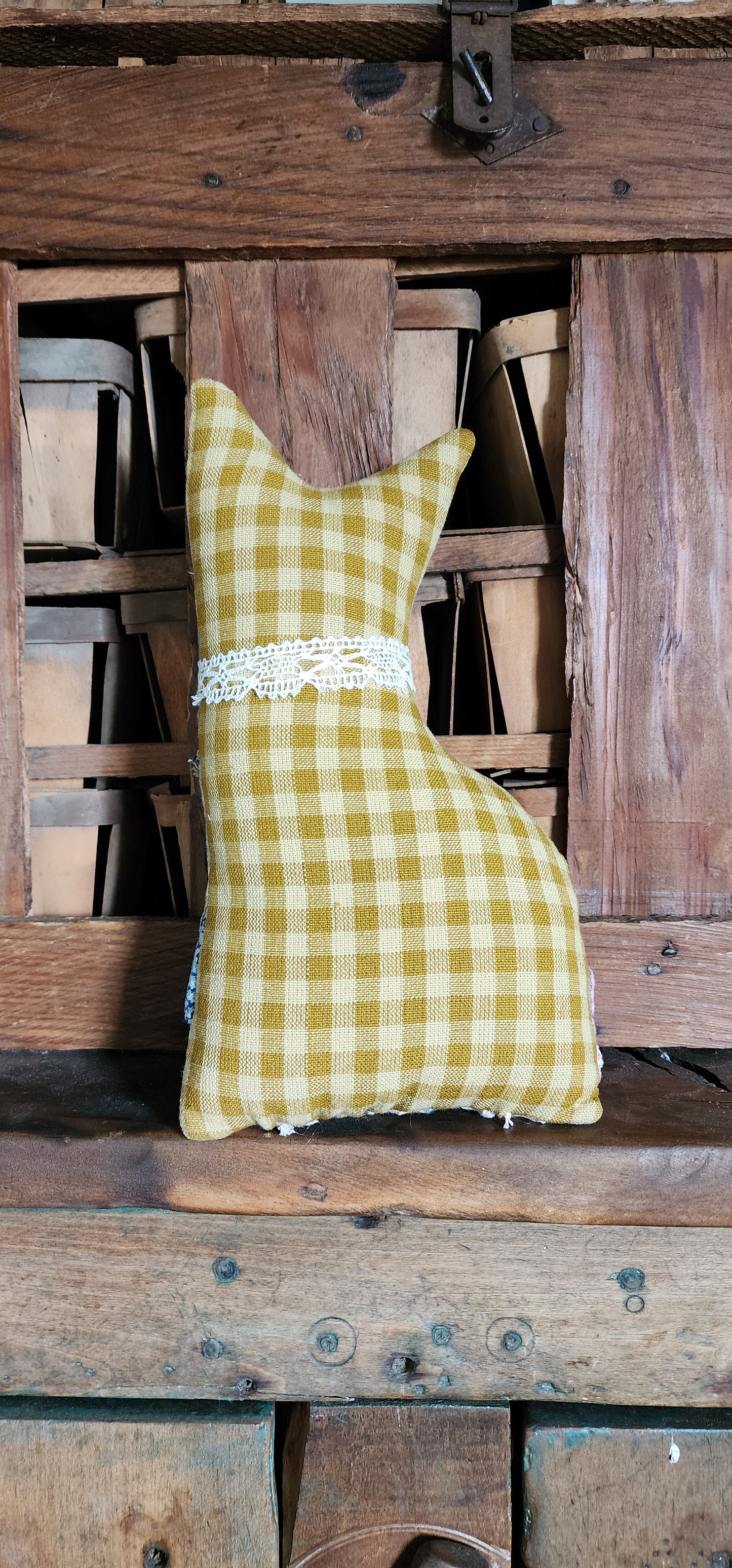 Vintage Quilt Country Cat