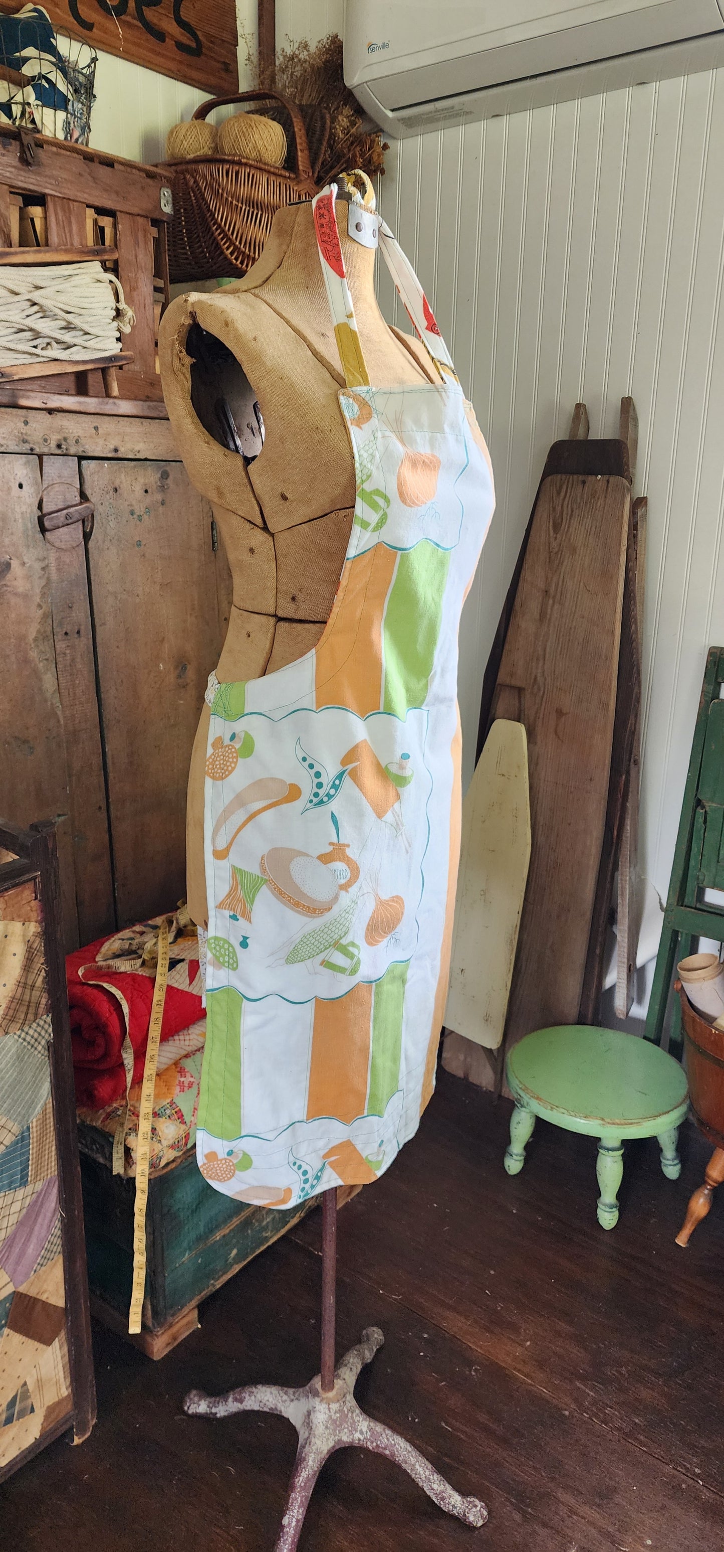 Grandma's Vintage Linen Adult Apron