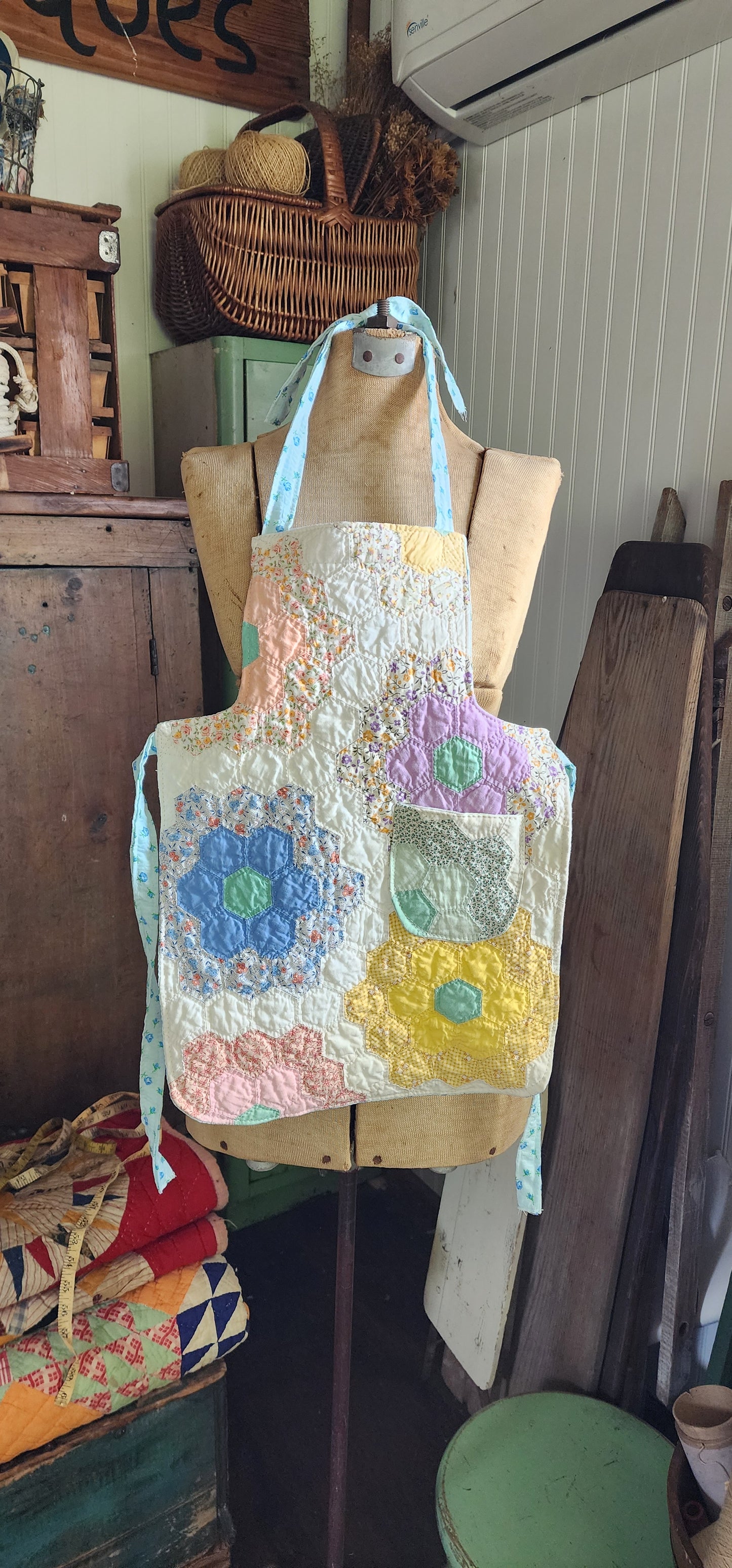 Grandma's Vintage Quilt/Linen Children's Apron