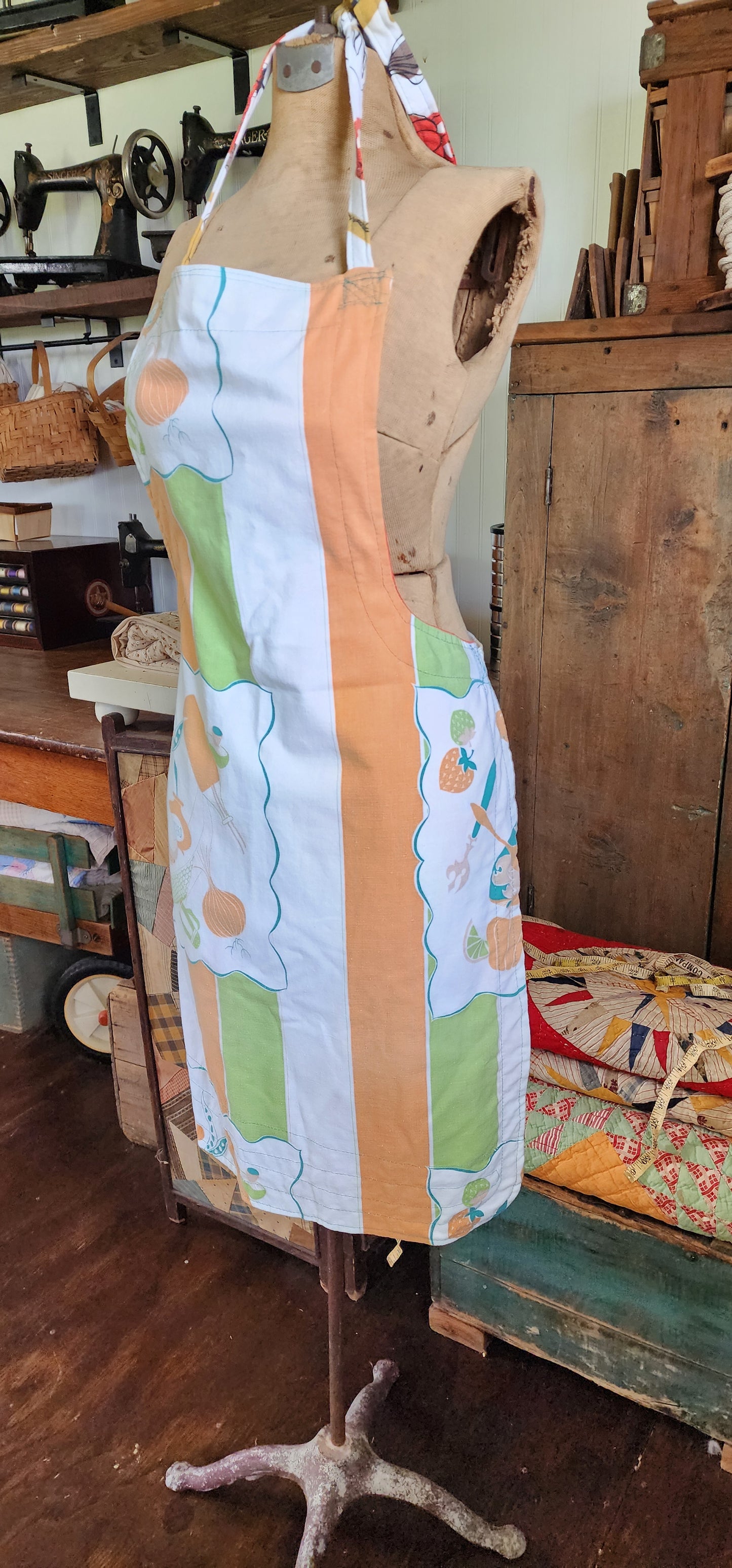 Grandma's Vintage Linen Adult Apron