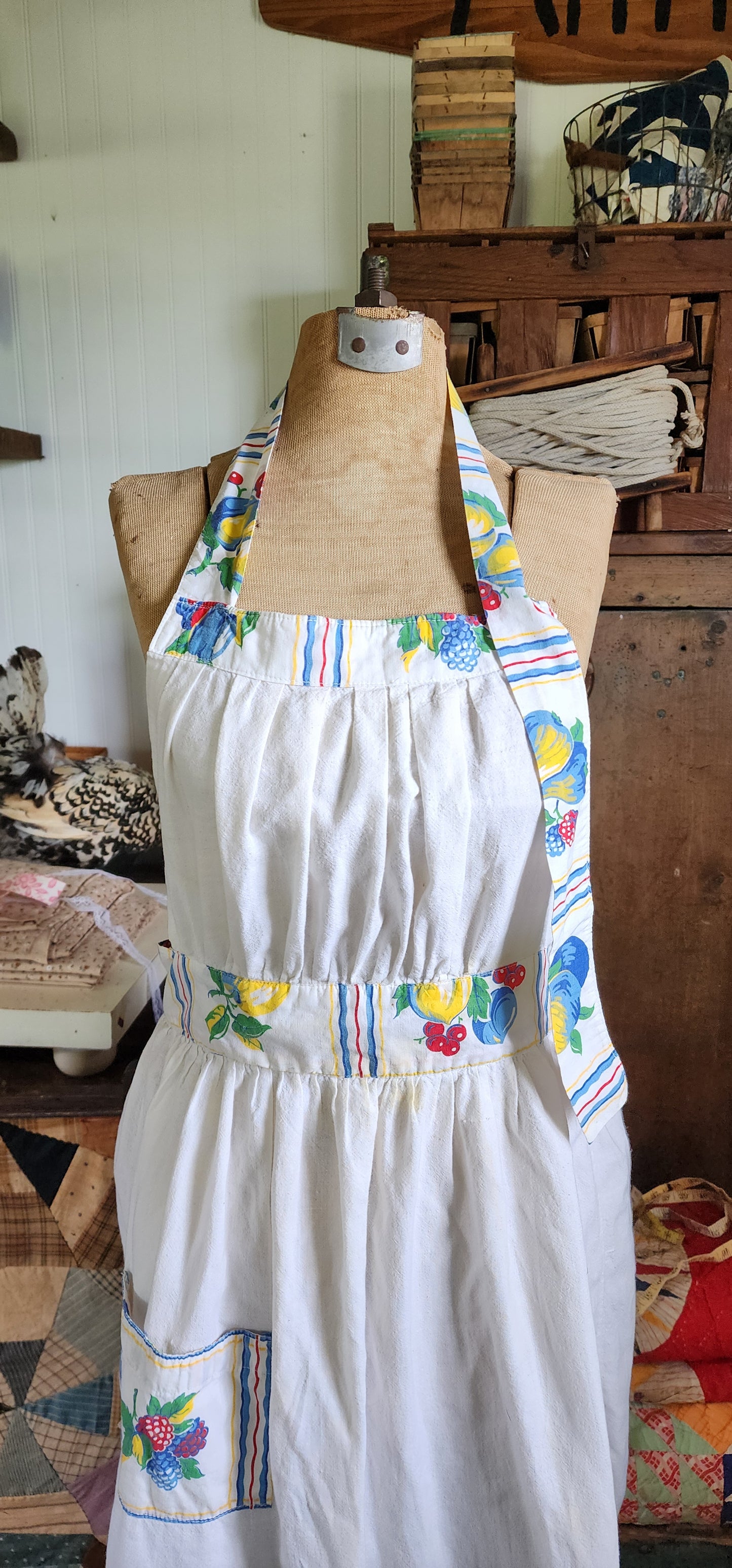 Grandma's Vintage Linen Adult Apron