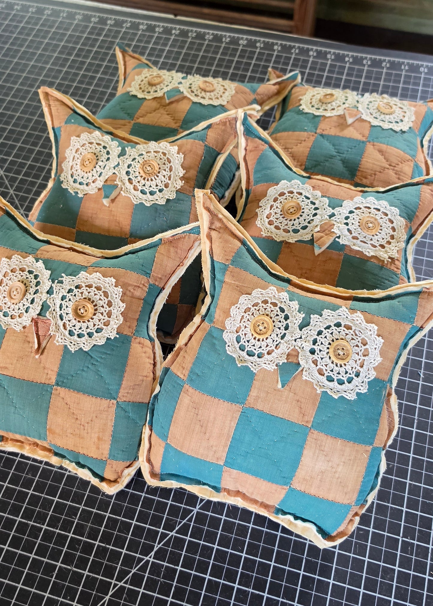 Vintage Quilt Country Owl