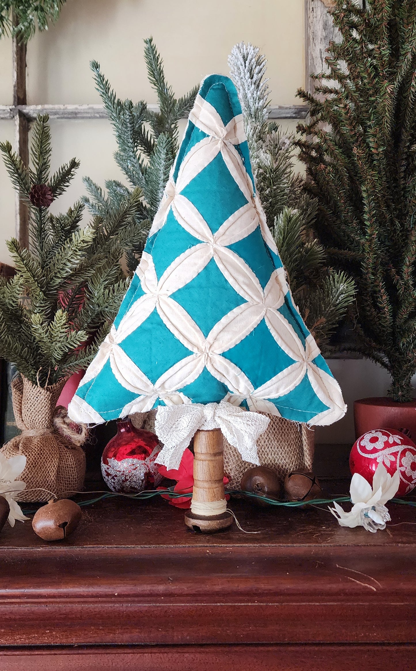 Vintage Quilt Spool Tree