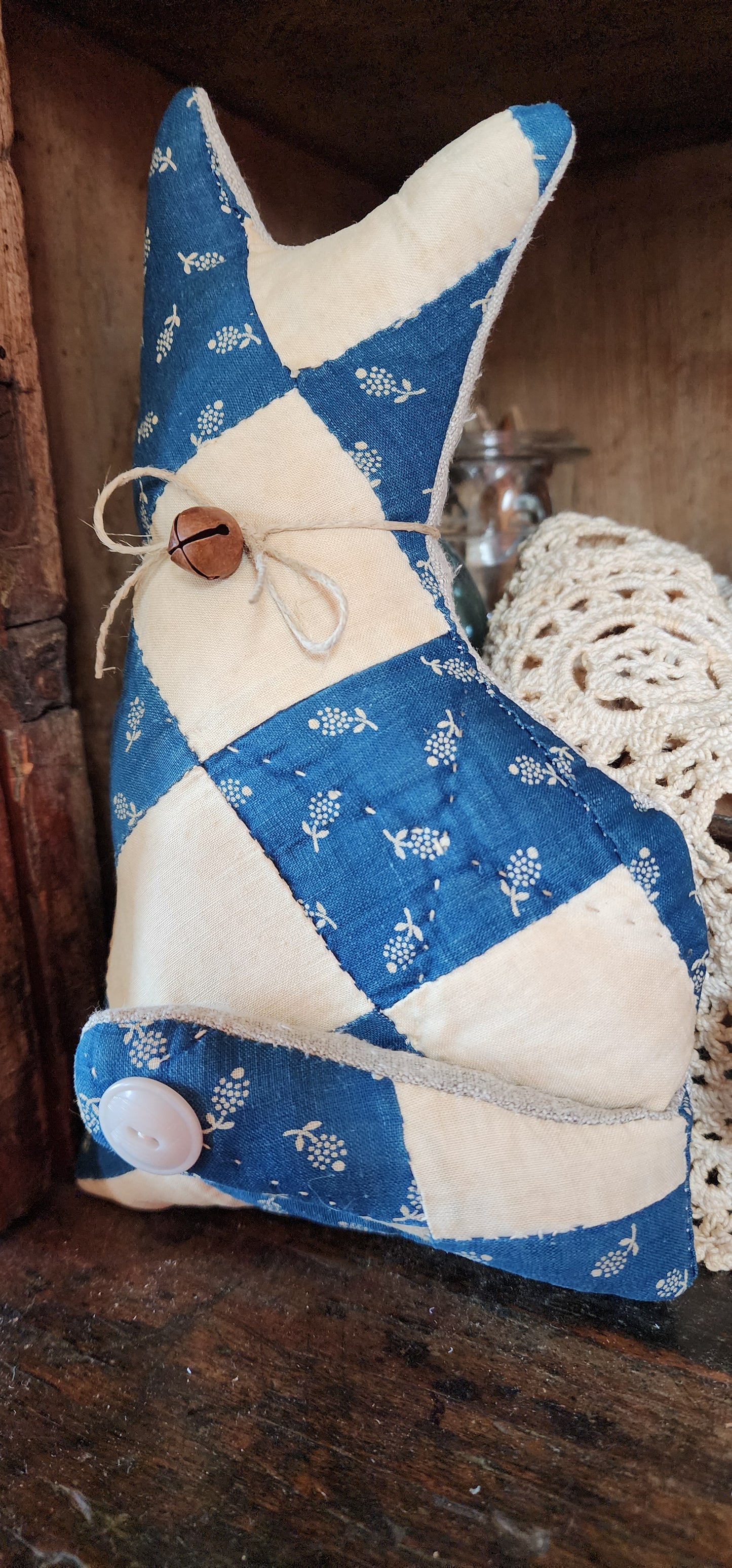 Vintage Quilt Country Cat