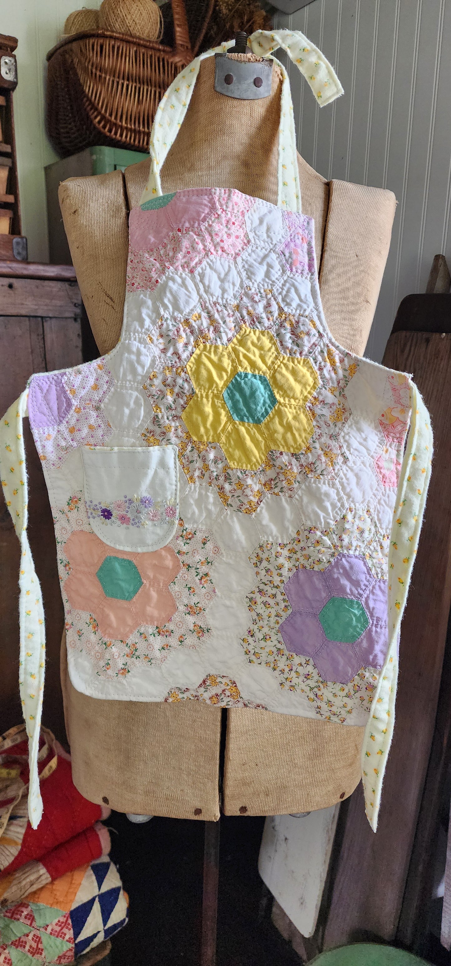 Grandma's Vintage Quilt/Linen Children's Apron