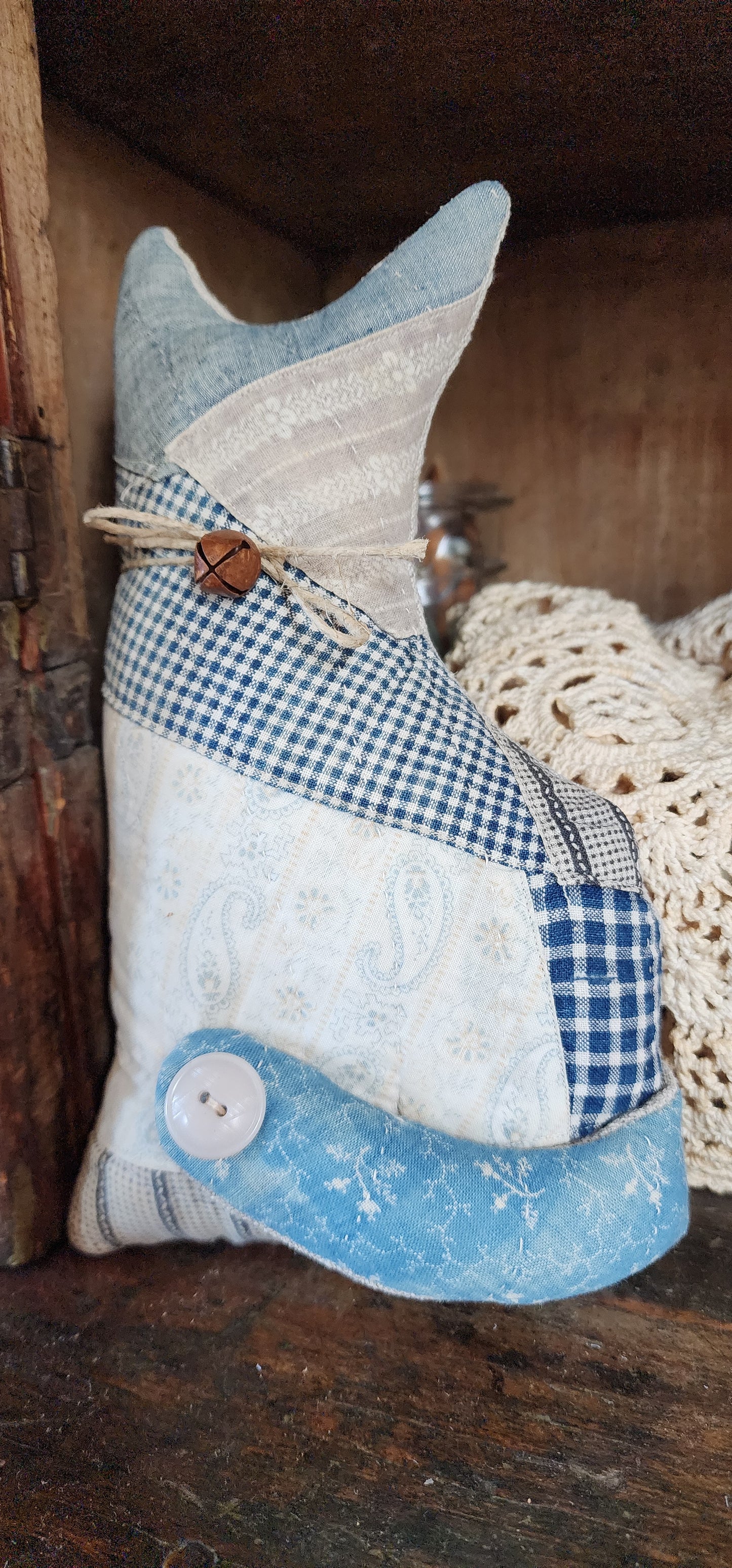 Vintage Quilt Country Cat