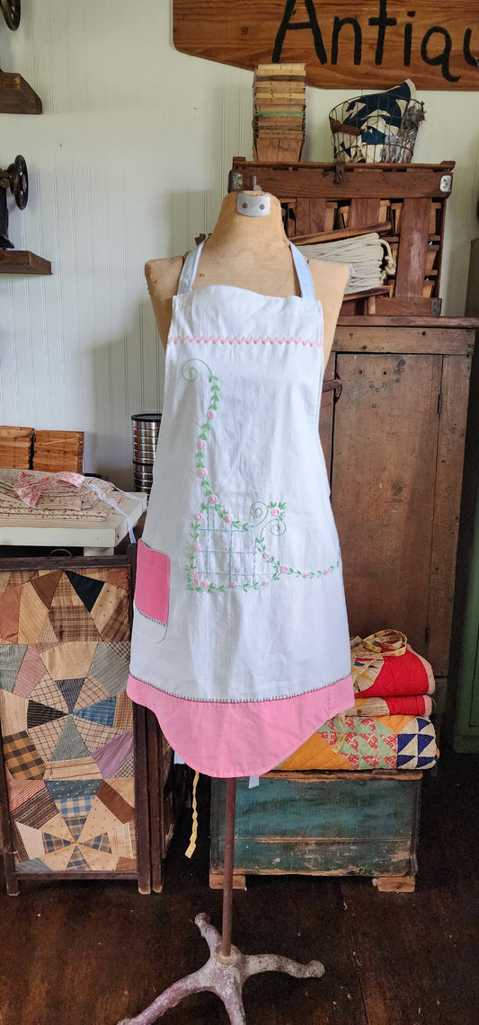 Grandma's Vintage Linen Adult Apron