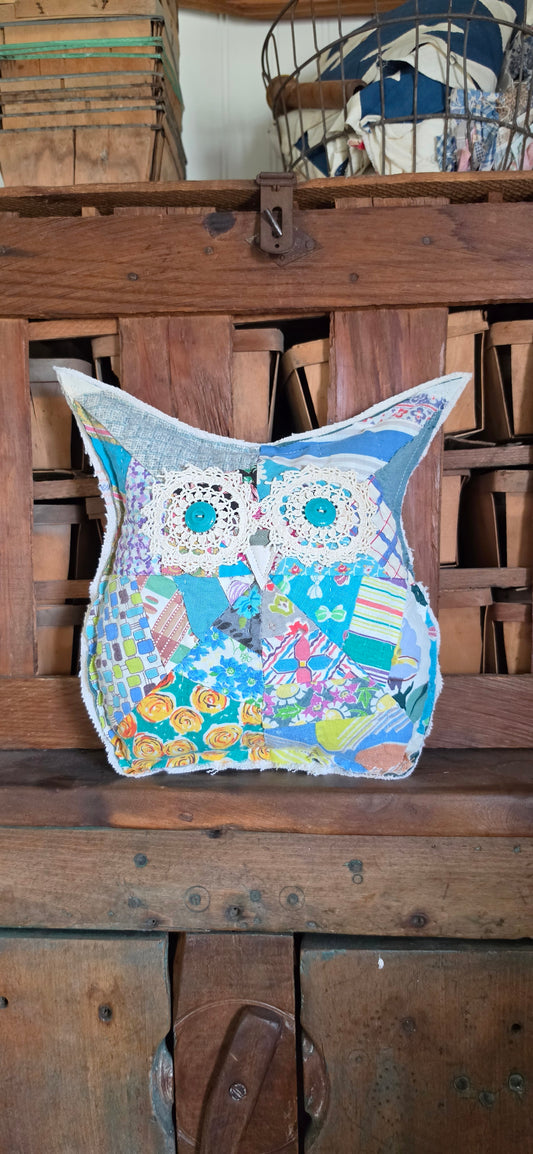 Vintage Quilt Country Owl