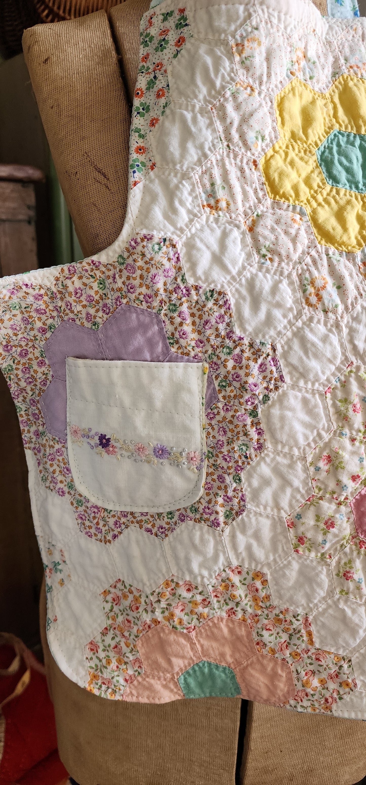 Grandma's Vintage Quilt/Linen Children's Apron