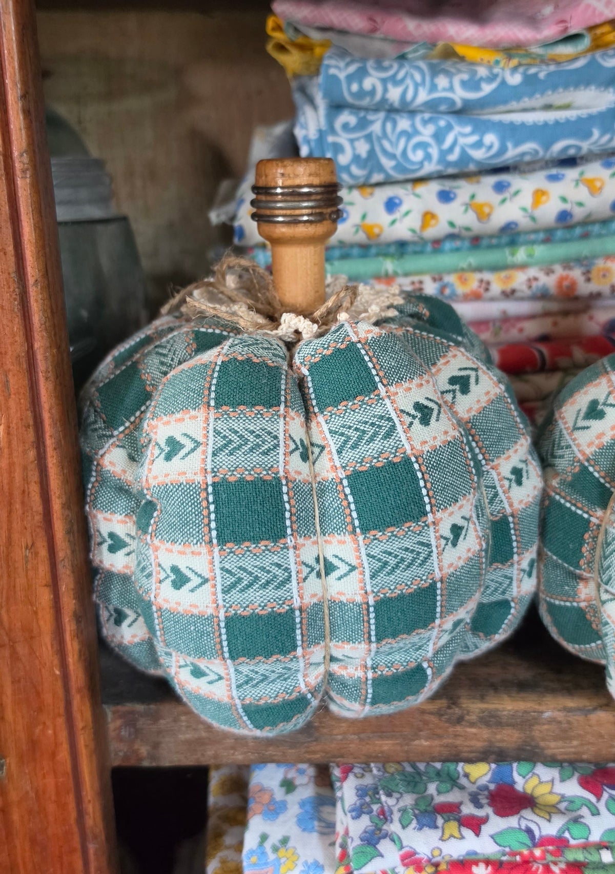 Vintage Linen Pumpkin