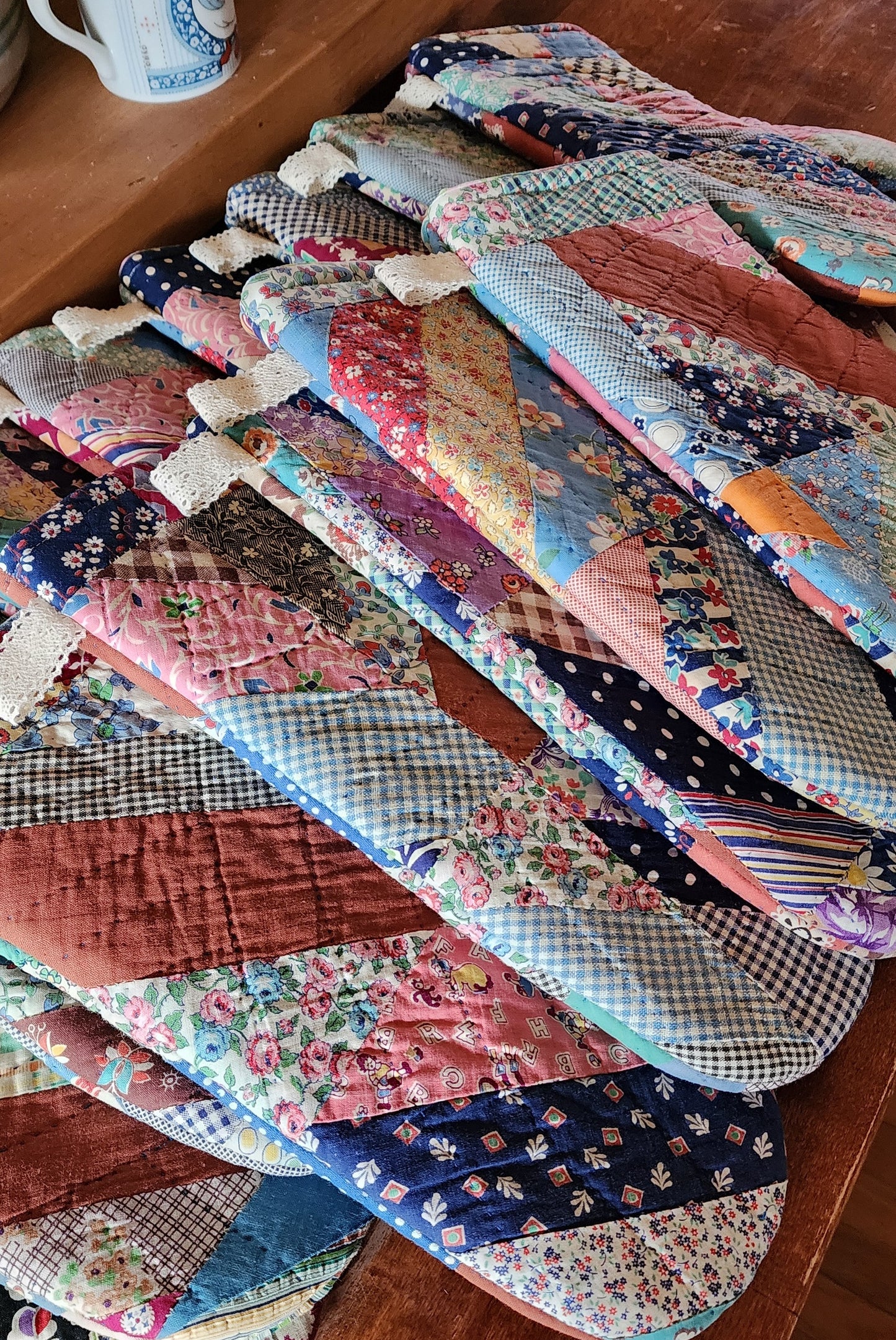 Vintage Quilt Ovenmitt