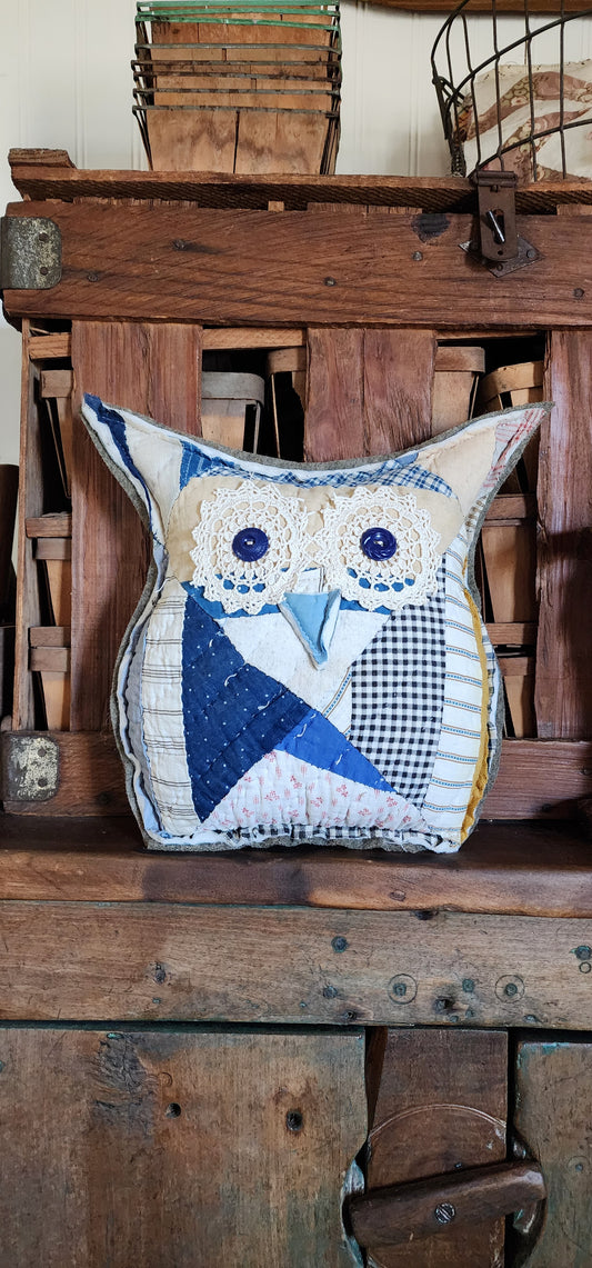 Vintage Quilt Country Owl