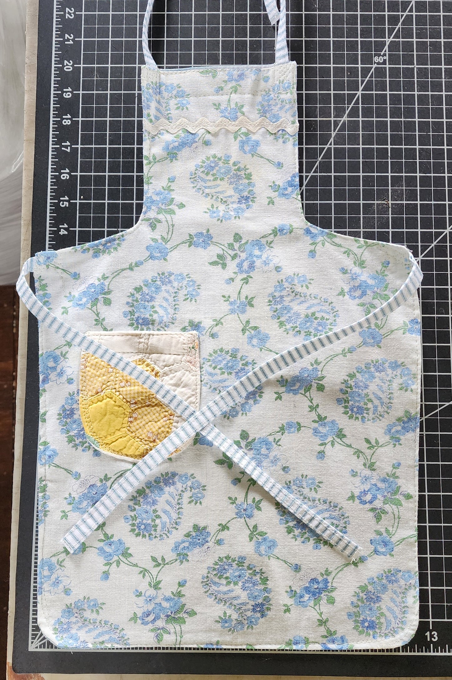 Grandma's Vintage Linen Children's Apron