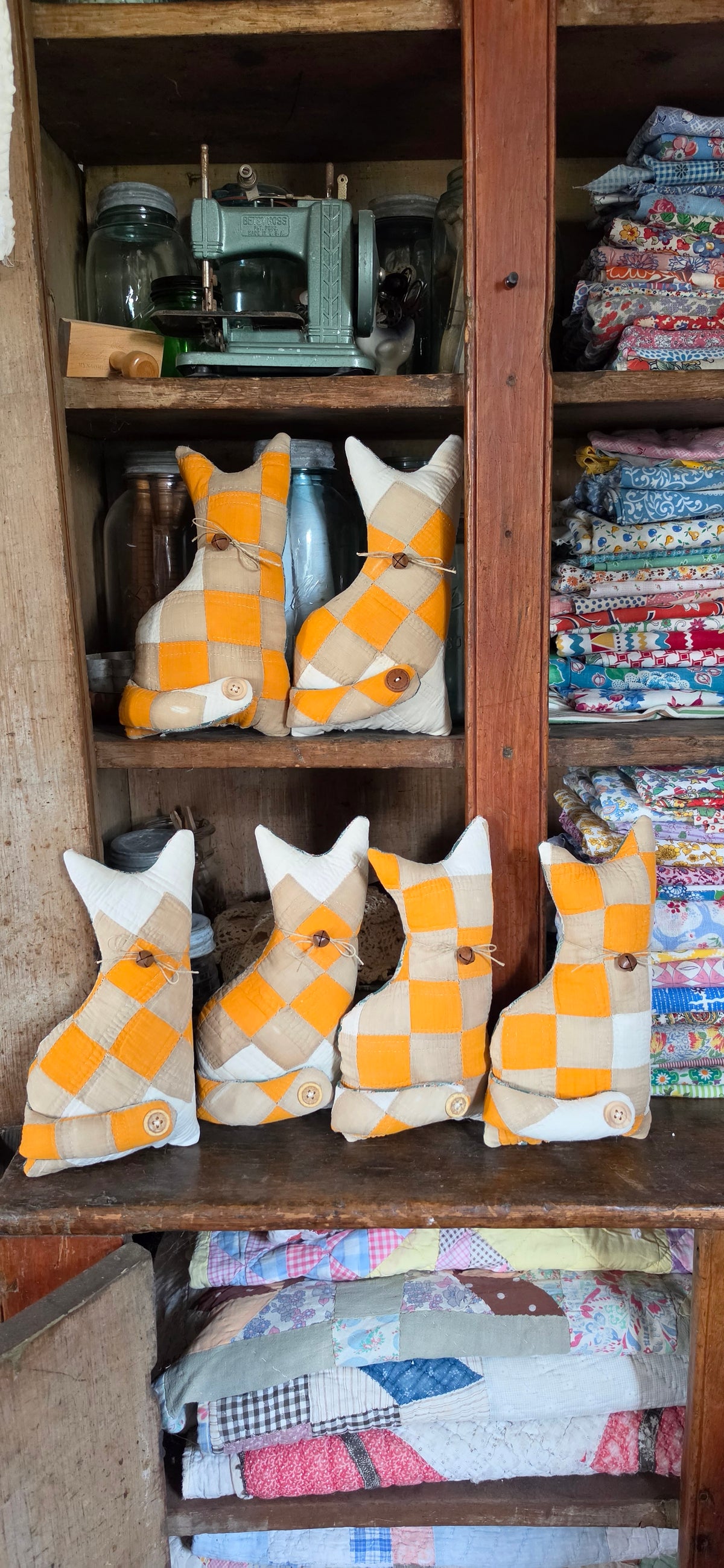 Vintage Quilt Country Cat