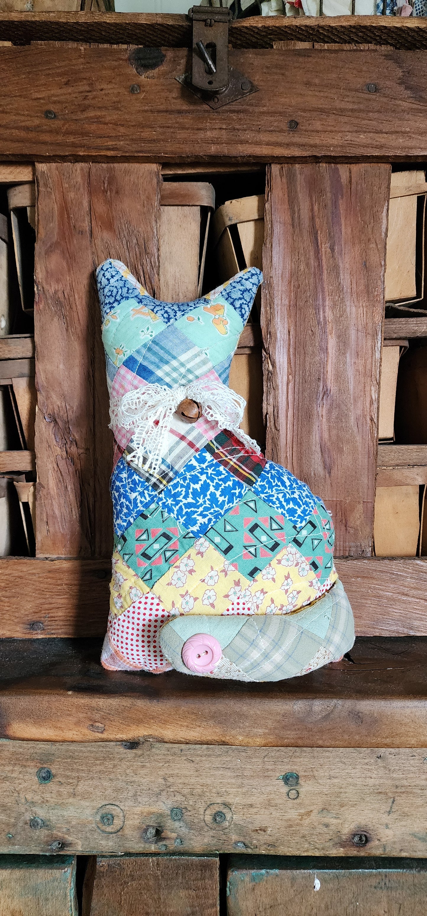 Vintage Quilt Country Cat