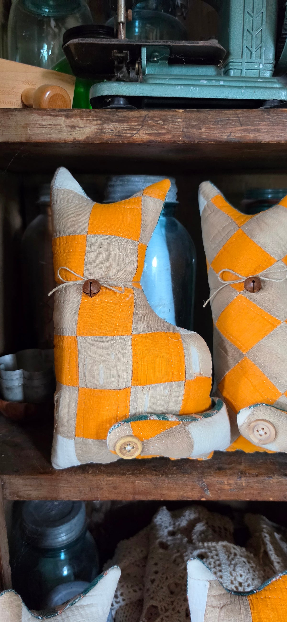 Vintage Quilt Country Cat