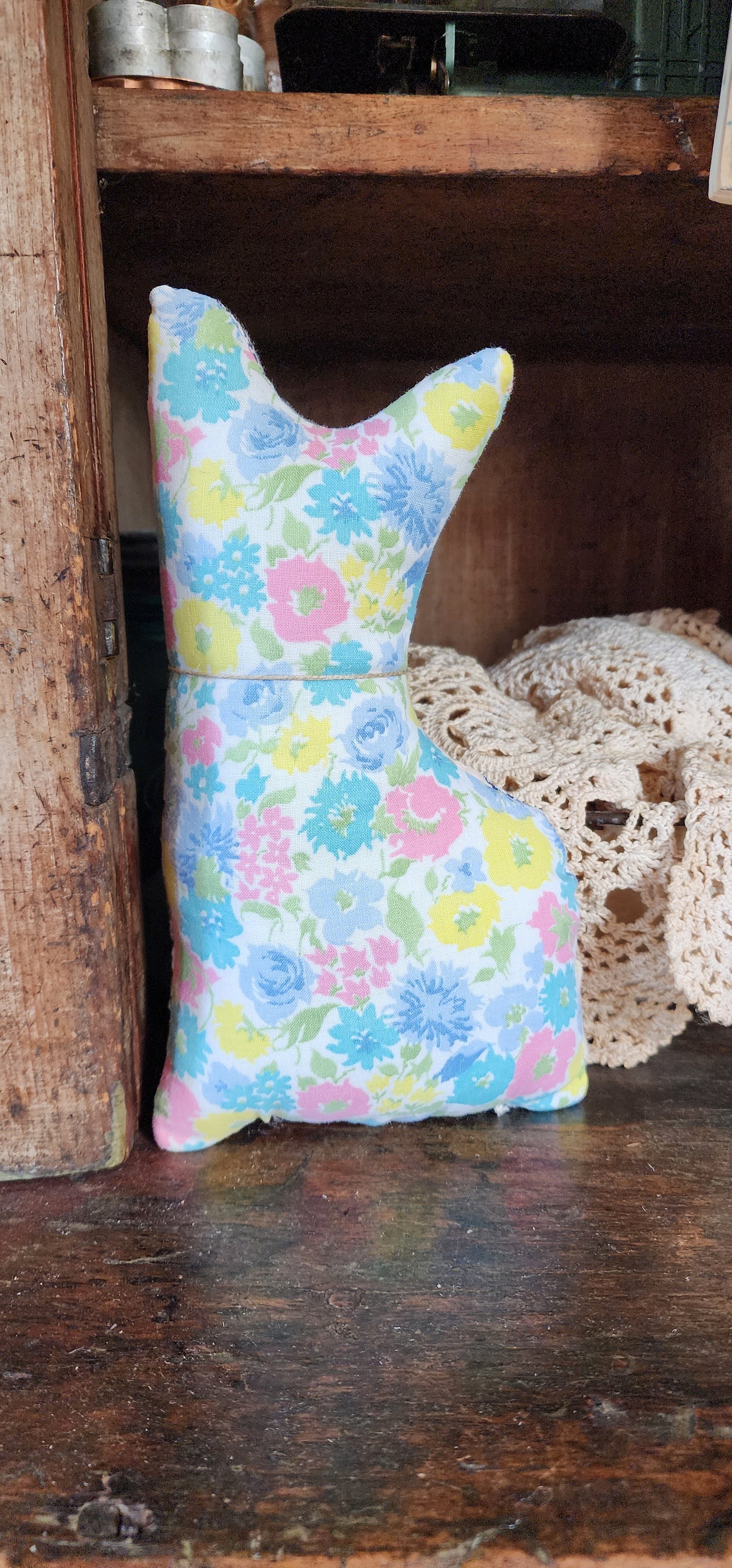 Vintage Quilt Country Cat