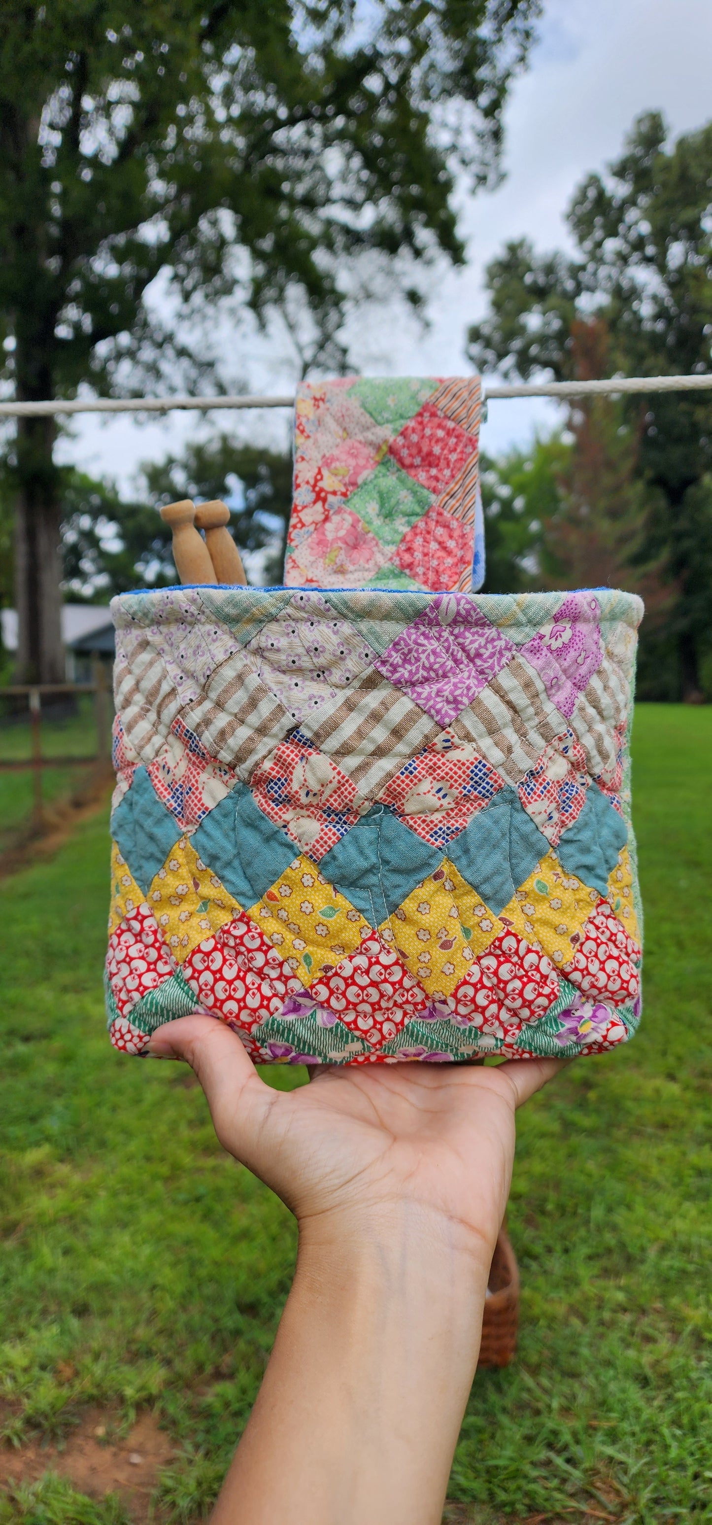 Vintage Quilt Clothespin Bag