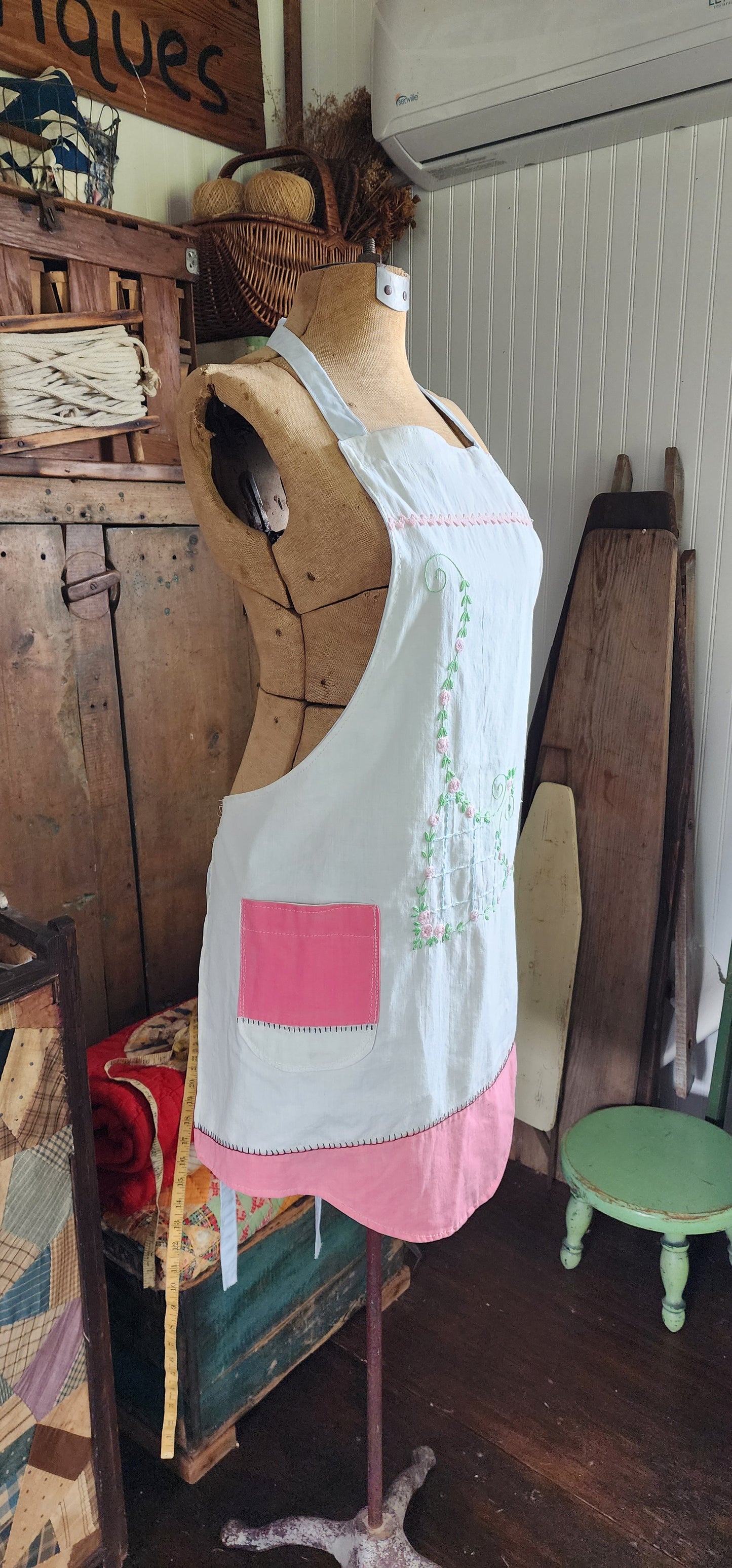 Grandma's Vintage Linen Adult Apron
