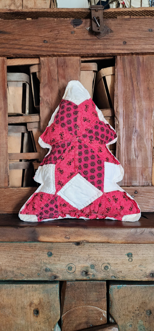 Vintage Quilt Christmas Tree