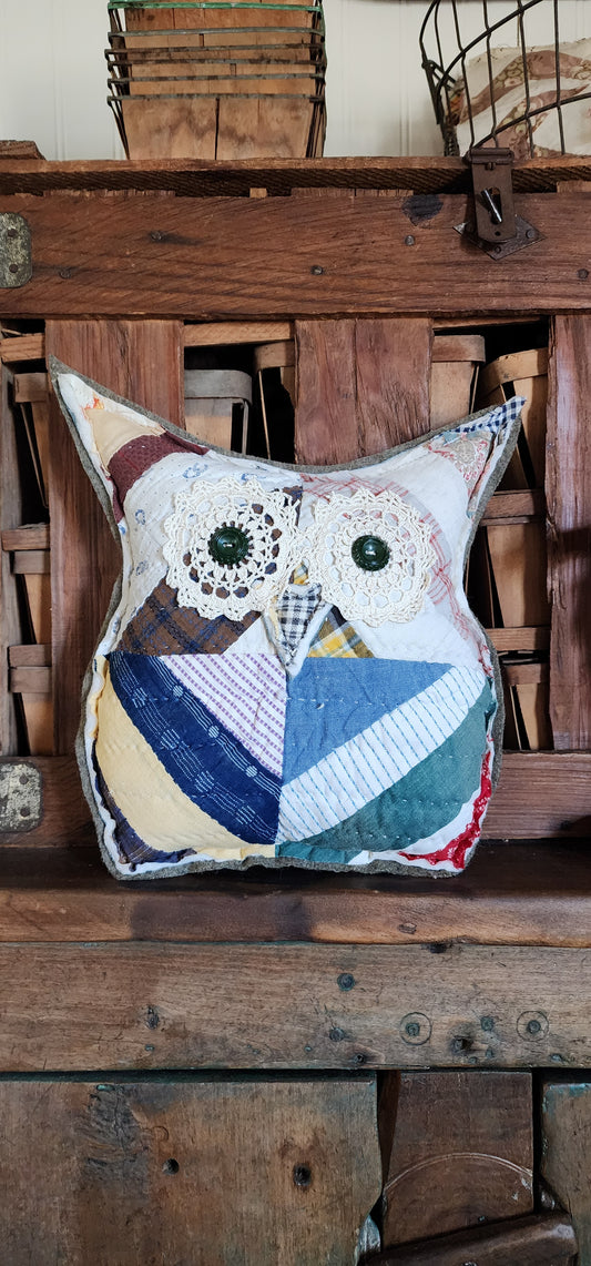 Vintage Quilt Country Owl
