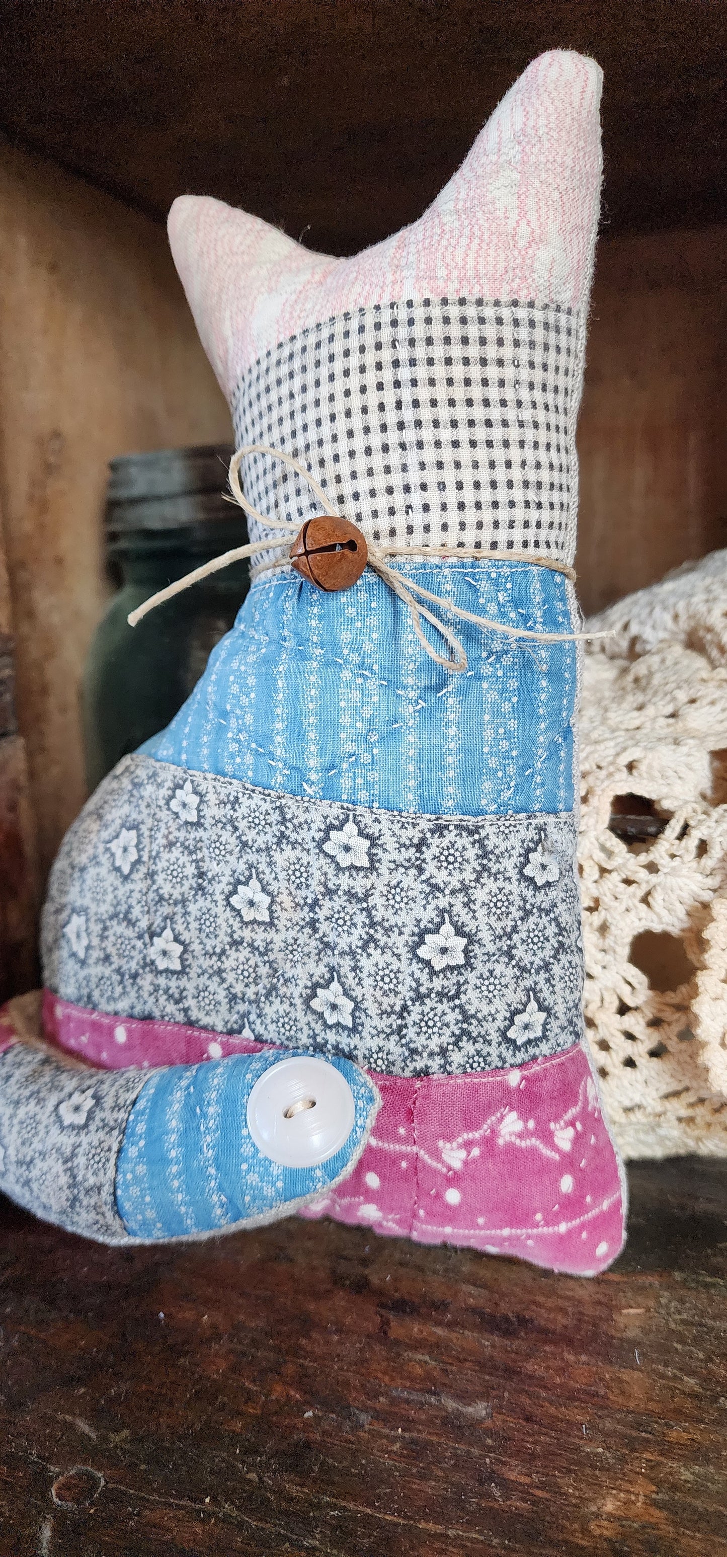 Vintage Quilt Country Cat