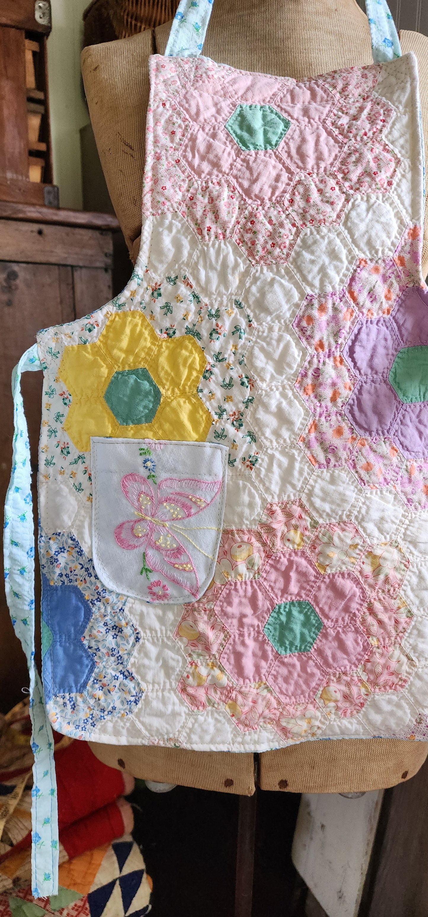 Grandma's Vintage Quilt/Linen Children's Apron