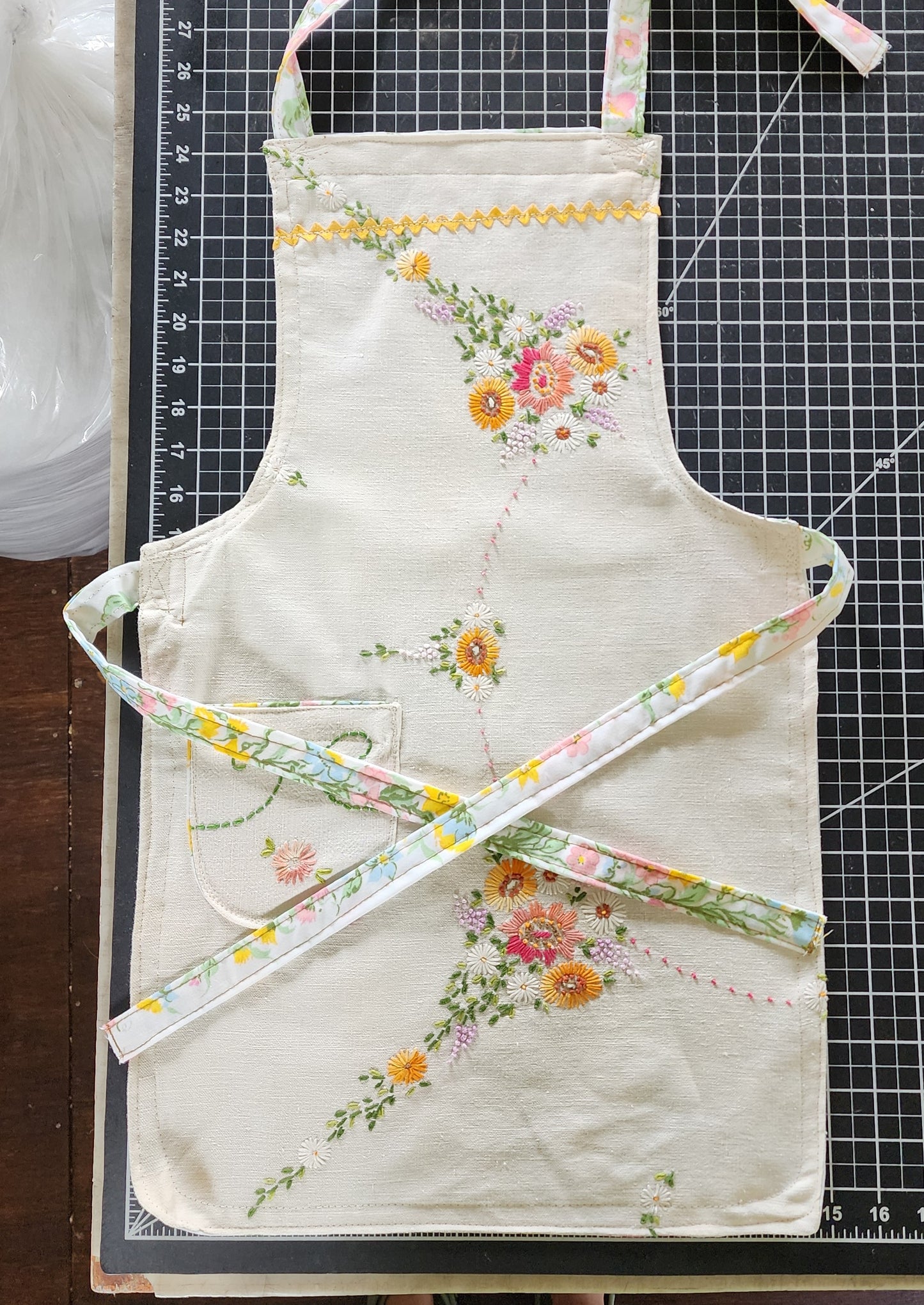 Grandma's Vintage Linen Children's Apron